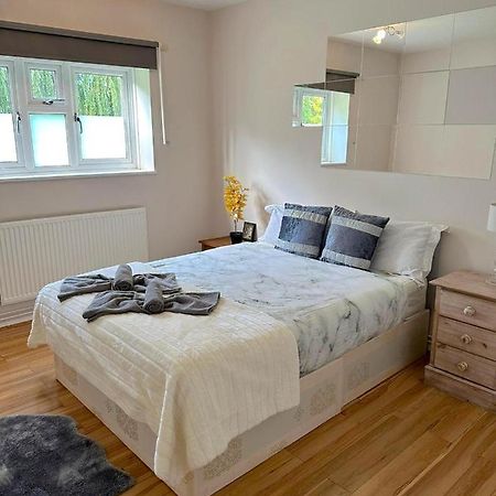 Apartamento 303 Alexandra Avenue Ha2 9Dx Pinner Exterior foto